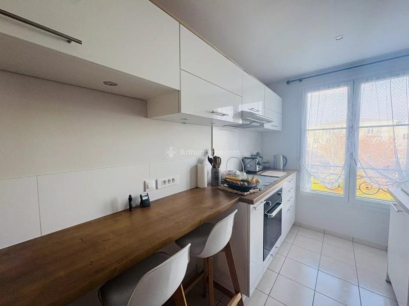 Appartement - 85 m² - 4 pièces