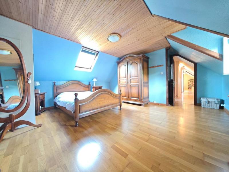 Maison - 153 m² - 6 pièces