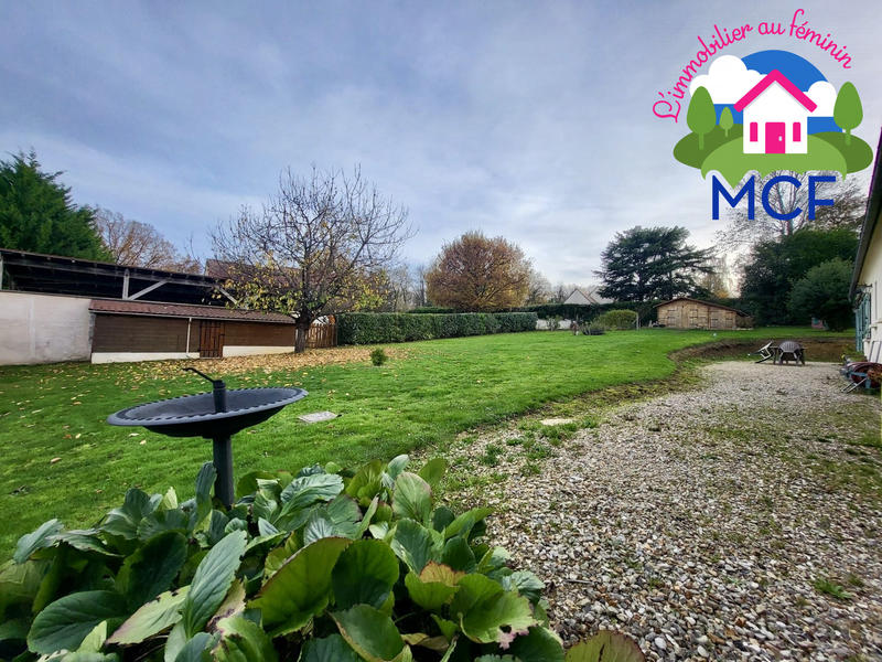 Maison traditionnelle - 202 m² - 5 pièces