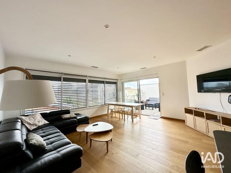 Appartement - 92 m² - 4 pièces