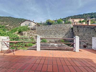 Maison de village - 100 m² - 6 pièces