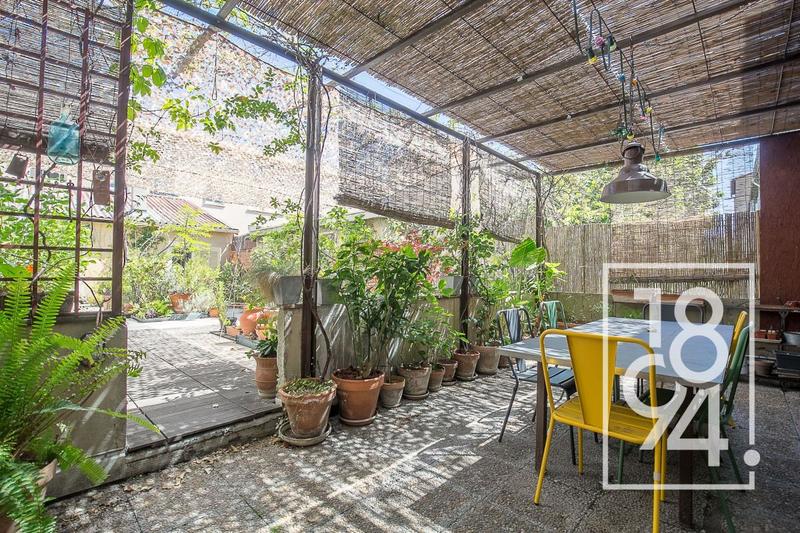 Duplex - 187 m² - 7 pièces