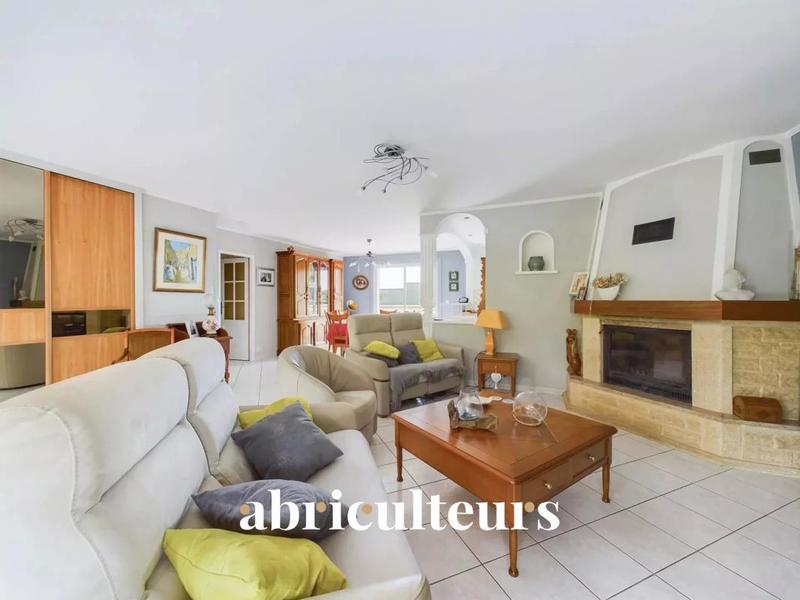 Maison - 150 m² - 6 pièces