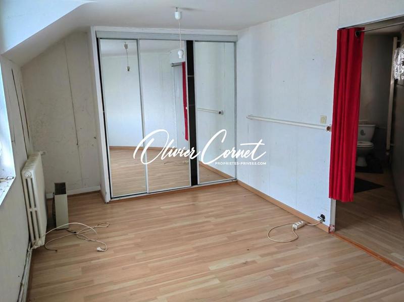 Immeuble - 93 m² - 5 pièces