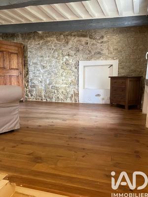 Maison - 64 m² - 5 pièces