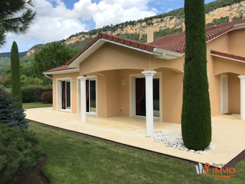 Villa - 105 m² - 4 pièces