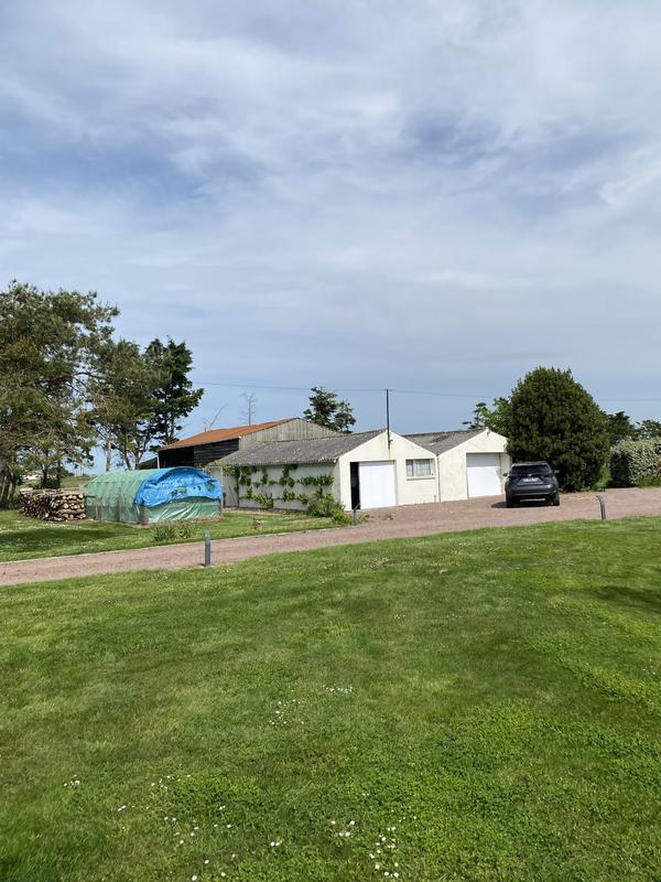 Maison - 99 m² - 5 pièces