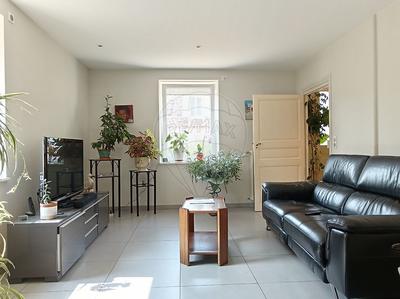 Maison - 296 m² - 10 pièces