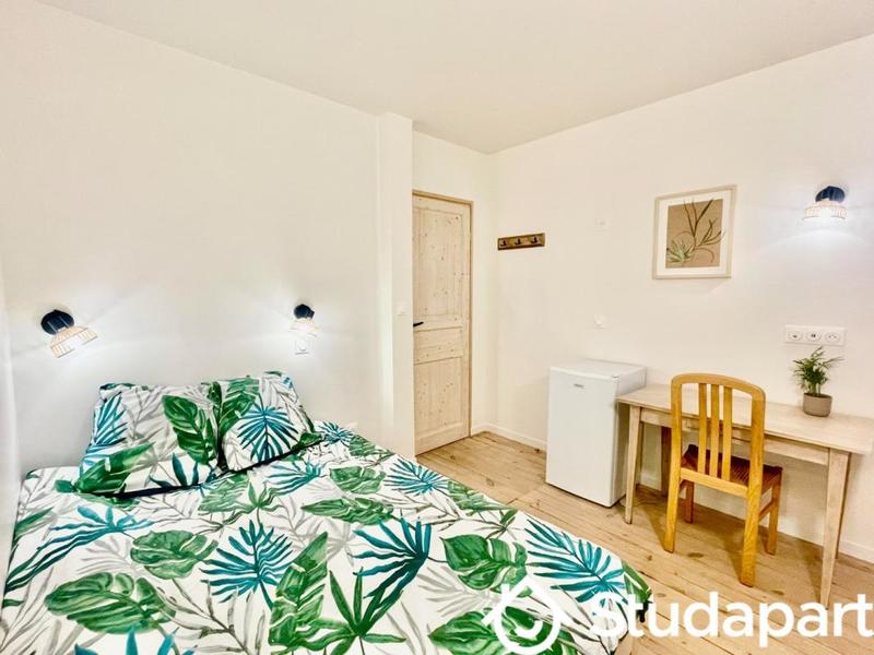 Chambre - 10 m² - 1 pièce