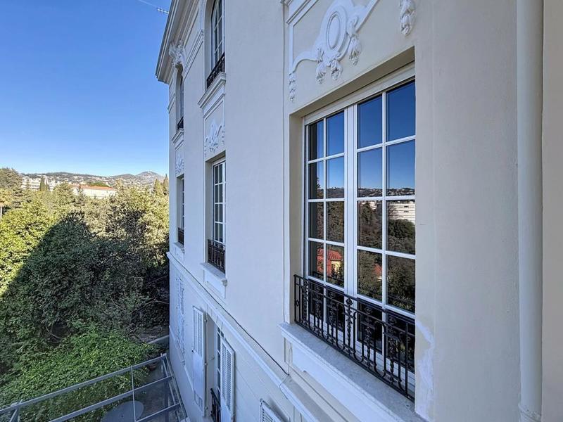 Appartement - 139 m² - 4 pièces