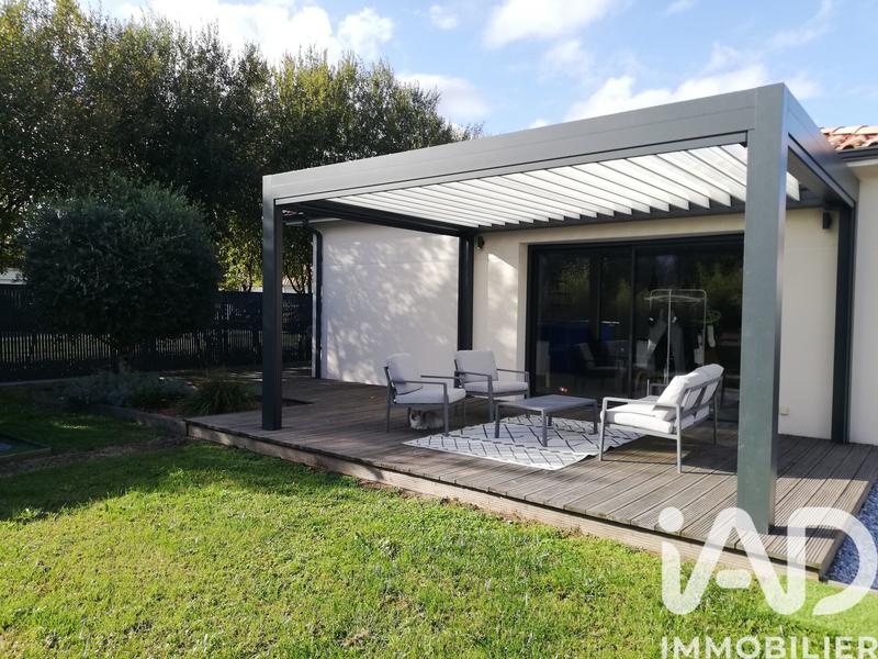 Maison - 110 m² - 4 pièces