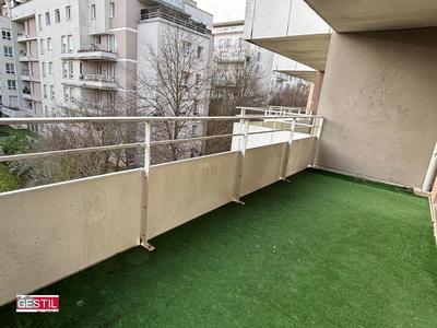 Appartement - 57 m² - 3 pièces