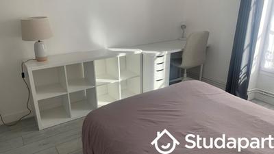 Chambre - 12 m² - 1 pièce