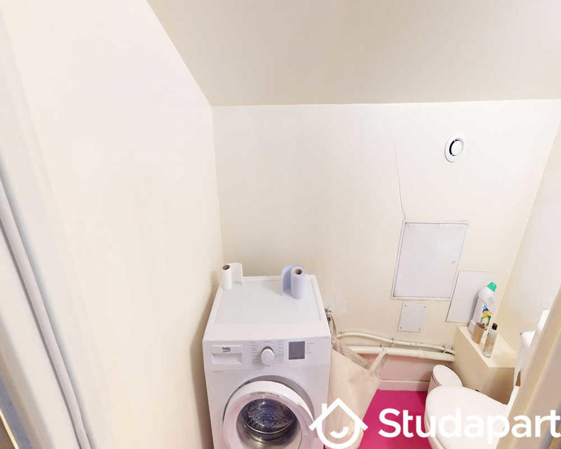 Chambre - 100 m² - 1 pièce