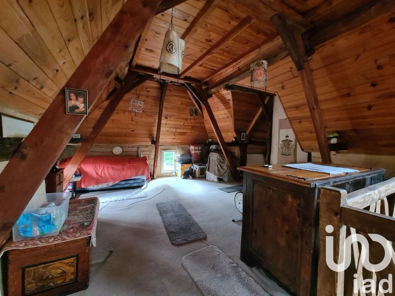 Maison - 240 m² - 6 pièces