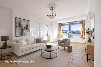 Appartement - 77 m² - 4 pièces