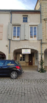 Maison - 130 m² - 3 pièces