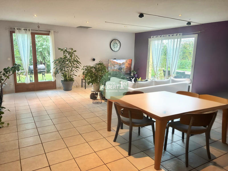 Maison - 115 m² - 6 pièces