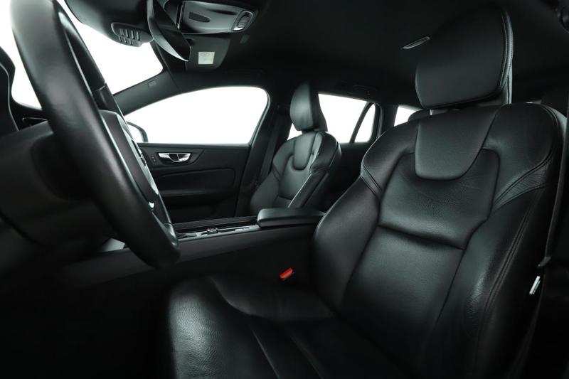 Volvo V60 2.0 D3 AdBlue Geartronic 8 150 ch