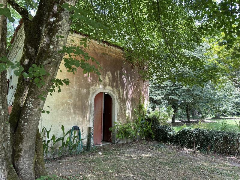 Château - 461 m² - 15 pièces