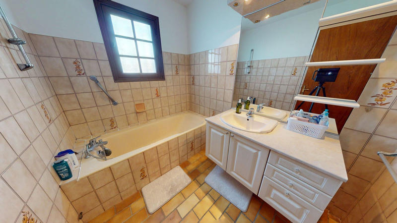 Maison - 118 m² - 4 pièces