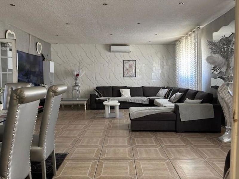 Maison - 103 m² - 5 pièces