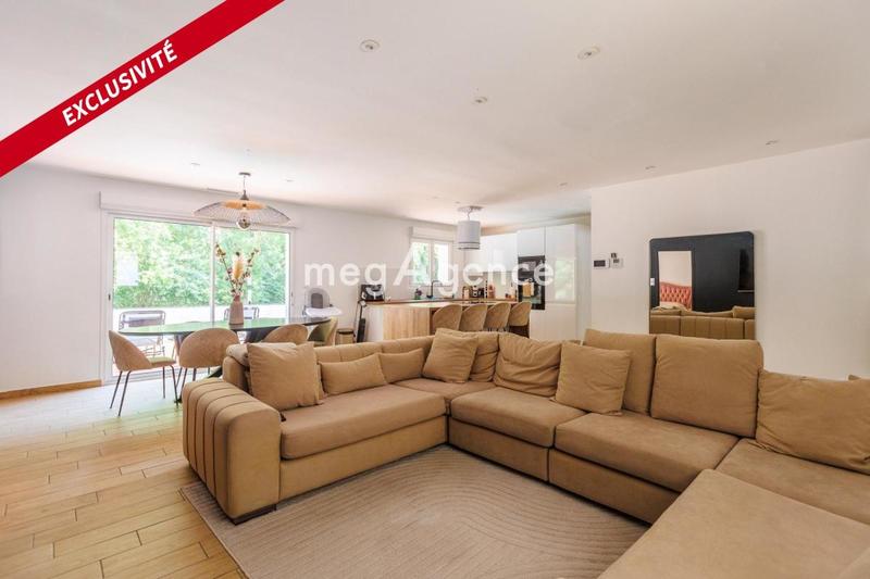 Maison - 103 m² - 4 pièces