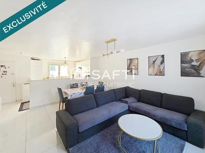 Maison - 102 m² - 5 pièces