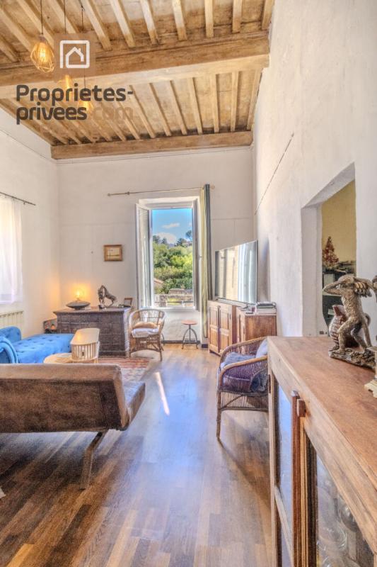 Demeure - 170 m² - 7 pièces