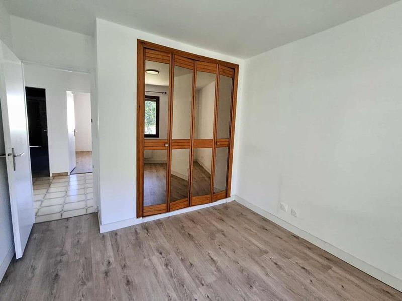 Maison - 102 m² - 4 pièces