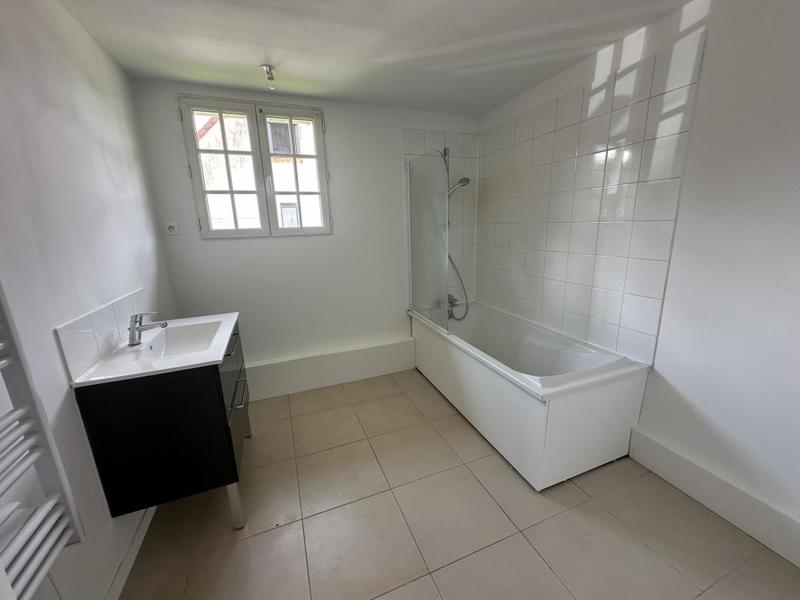 Maison - 100 m² - 6 pièces