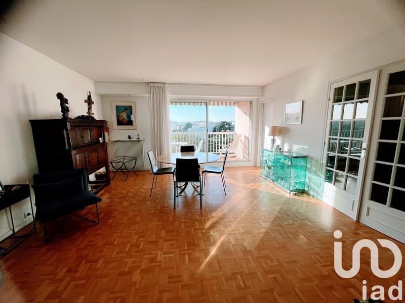 Appartement - 101 m² - 5 pièces