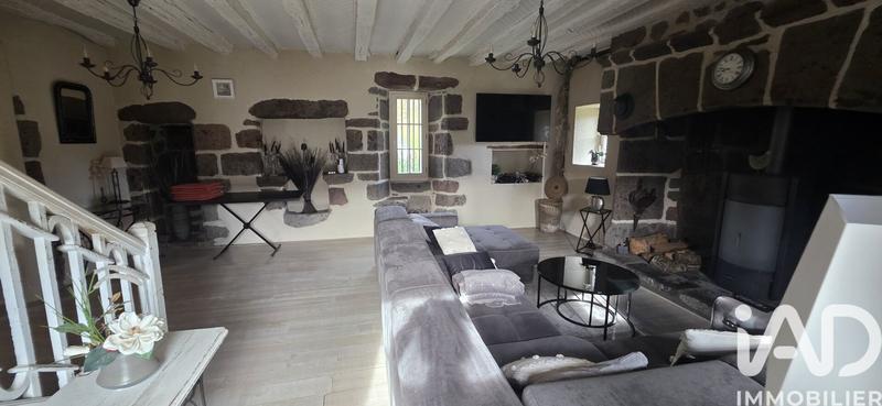 Maison - 140 m² - 6 pièces