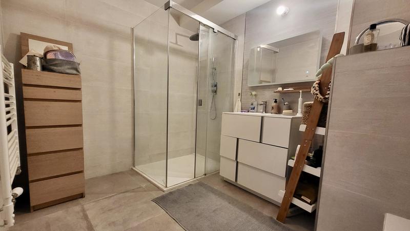 Appartement - 120 m² - 6 pièces