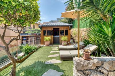 Villa - 180 m² - 6 pièces