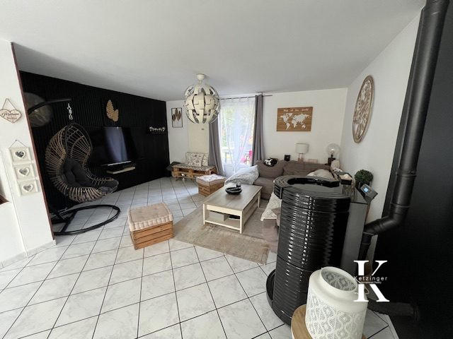 Maison - 147 m² - 6 pièces