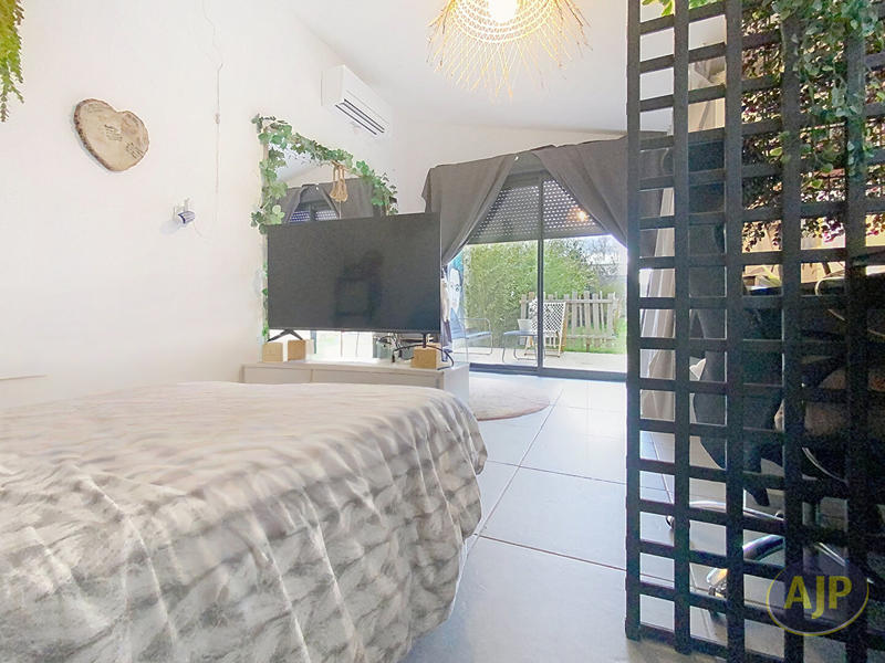 Maison - 191 m² - 8 pièces