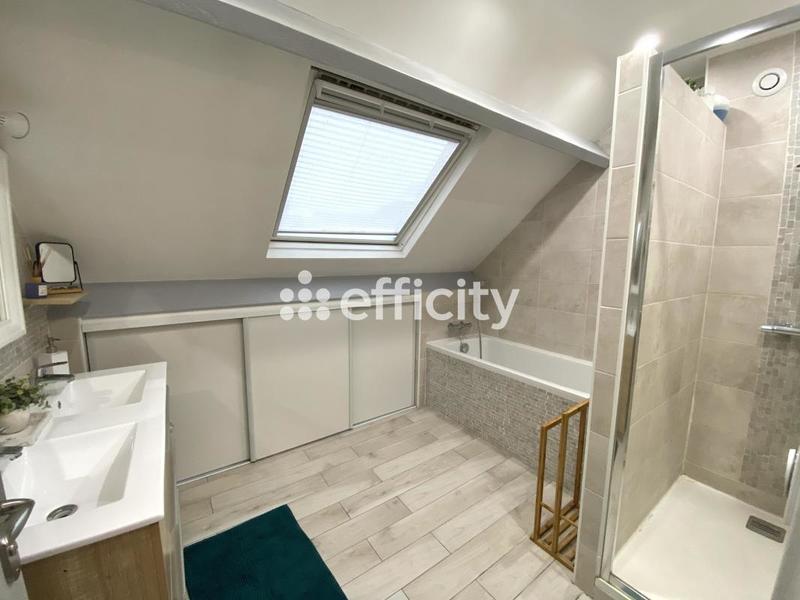 Pavillon - 118 m² - 6 pièces