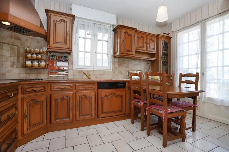 Maison - 137 m² - 5 pièces