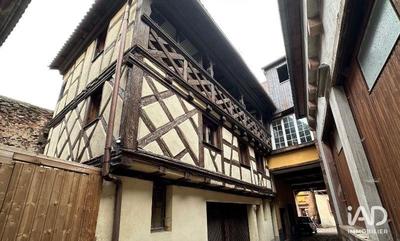 Maison - 84 m² - 4 pièces