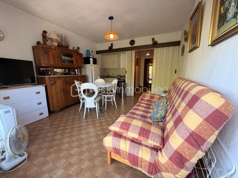 Studio - 24 m² - 1 pièce