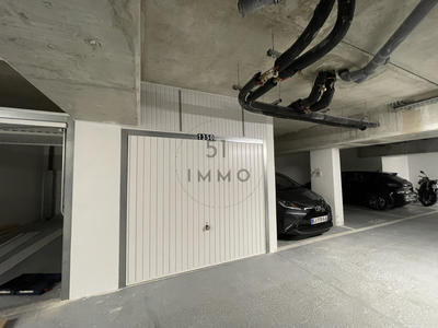 Parking - 12 m²