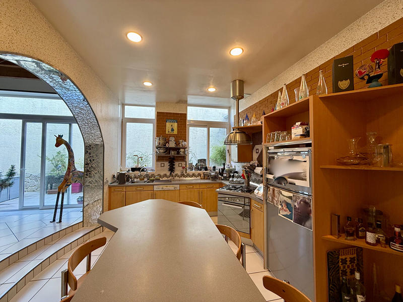 Maison - 188 m² - 5 pièces