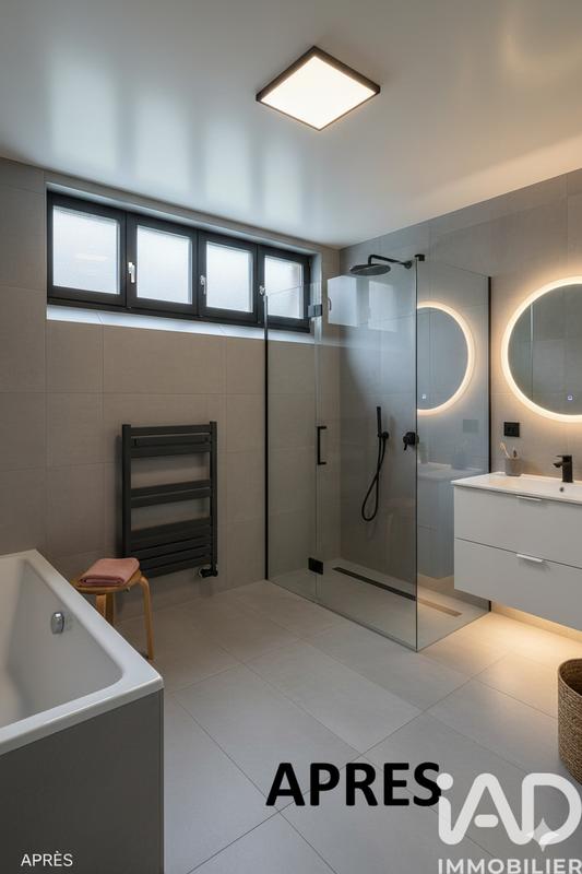 Maison - 213 m² - 8 pièces