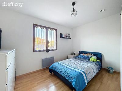 Pavillon - 120 m² - 6 pièces