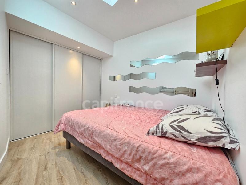 Immeuble - 240 m² - 12 pièces