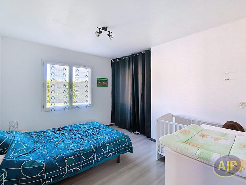 Maison - 148 m² - 6 pièces