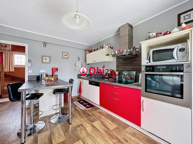 Maison - 92 m² - 5 pièces