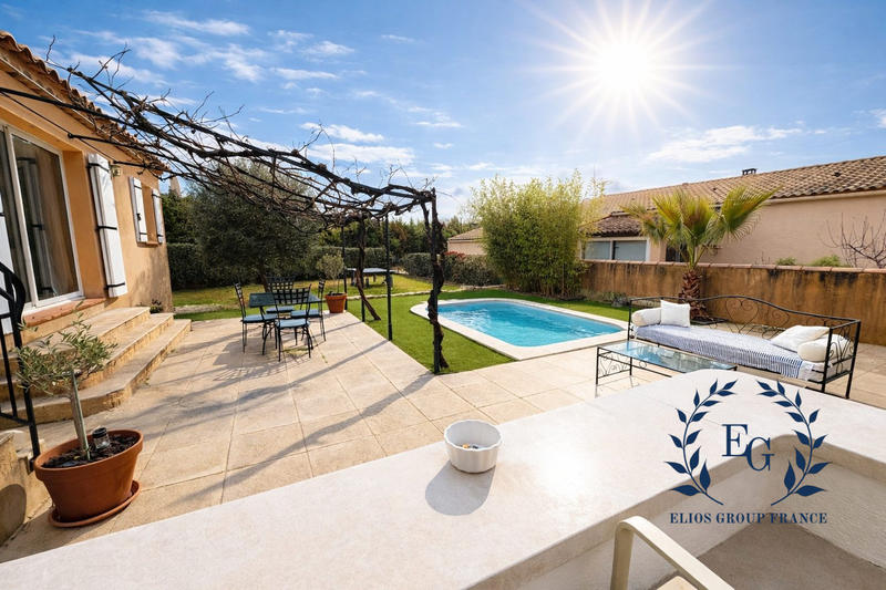 Maison - 104 m² - 5 pièces