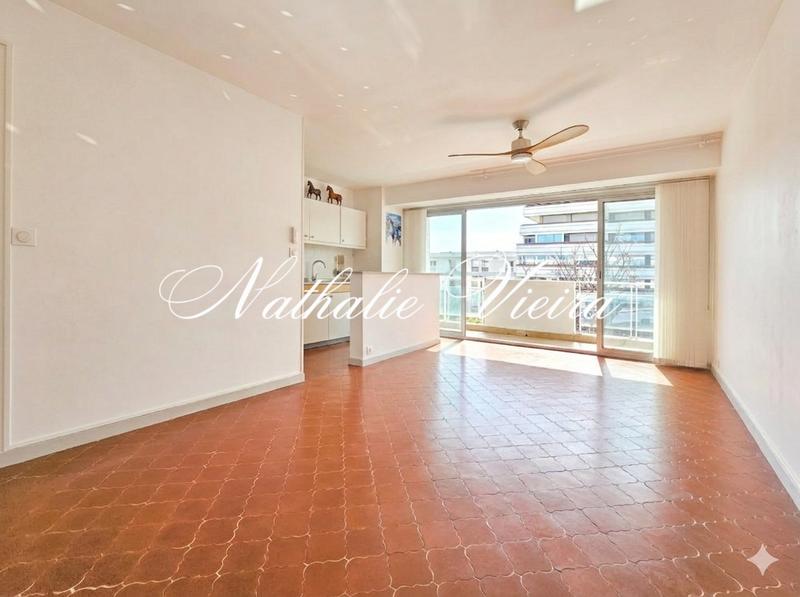 Appartement - 48 m² - 2 pièces